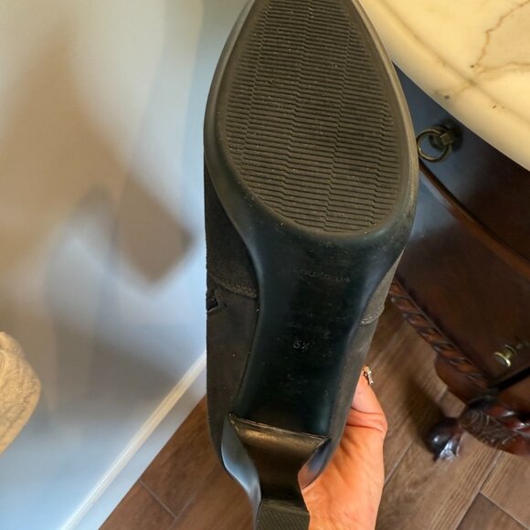 Aquatalia Rhumba Anthracite (Dark Gray) Suede Boots 6.5 - Picture 7 of 8